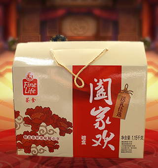 荟食(FINE FOOD)阖家(jiā)歡禮盒，本款禮盒內(nèi)含有(yǒu)紅小(xiǎo)豆、玉米渣、黃小(xiǎo)米、燕麥片等，五谷飄香，品質放心。顆粒大(dà)小(xiǎo)均勻，口感香甜，爽滑可(kě)口，黃金健康搭檔，廚房(fáng)優選，粥中良品。	本品內(nèi)含有(yǒu)蛋白質、能量、脂肪、鈉等營養成分，營養價值豐富，老少(shǎo)皆宜。