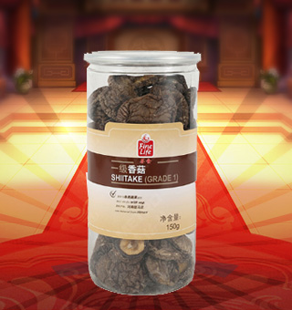 荟食(FINE LIFE)一級香菇 産自河(hé)南駐馬店(diàn)150g每袋，質輕盈，有(yǒu)特殊天然菌香，味道(dào)鮮美，風味獨特，保留了豐富的營養成分。采取透明(míng)包裝，新鮮清晰可(kě)見，幹淨衛生(shēng)，方便存放冷藏，方便消費者們的選購，安全健康，放心購買。